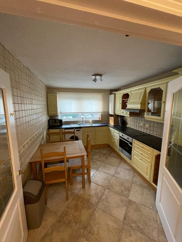 Room Berwick Road in Greater London