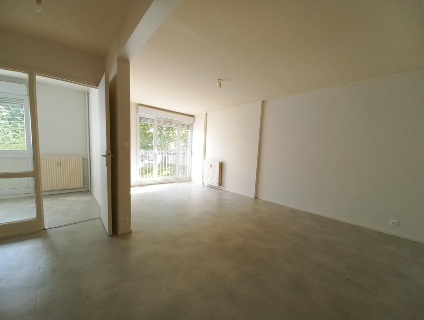 Flat Rue du Président René Coty in Montceau-les-Mines