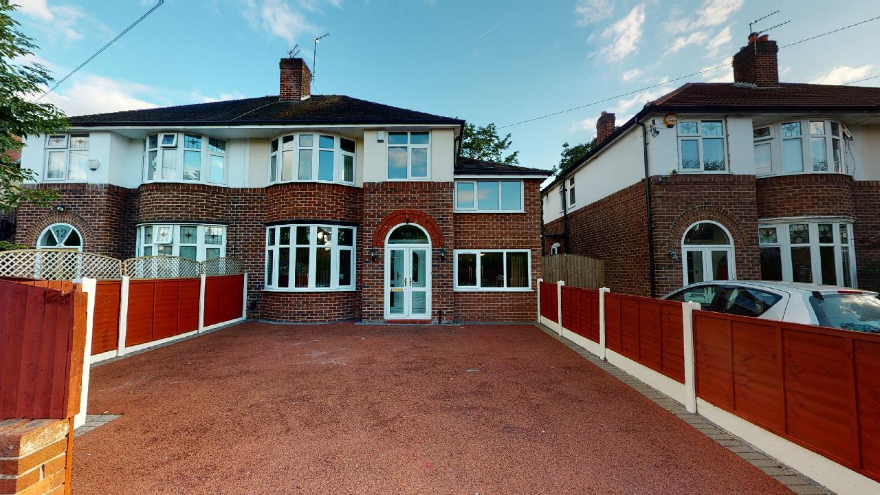House Ferndene Road in Manchester
