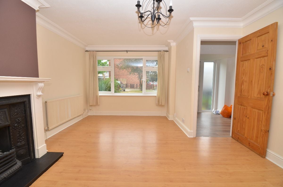 House Liphook Close in London