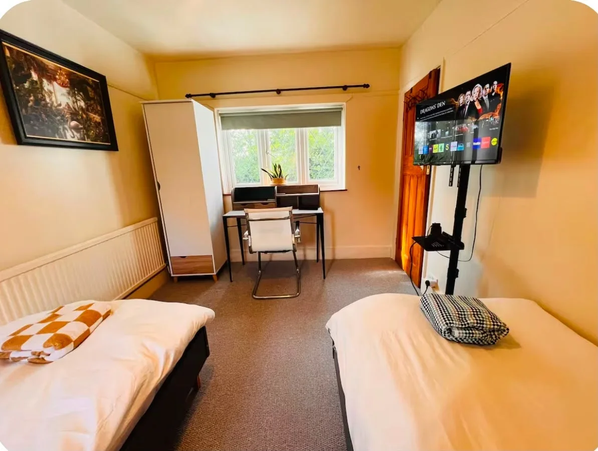 Room Norbury Hill in Greater London