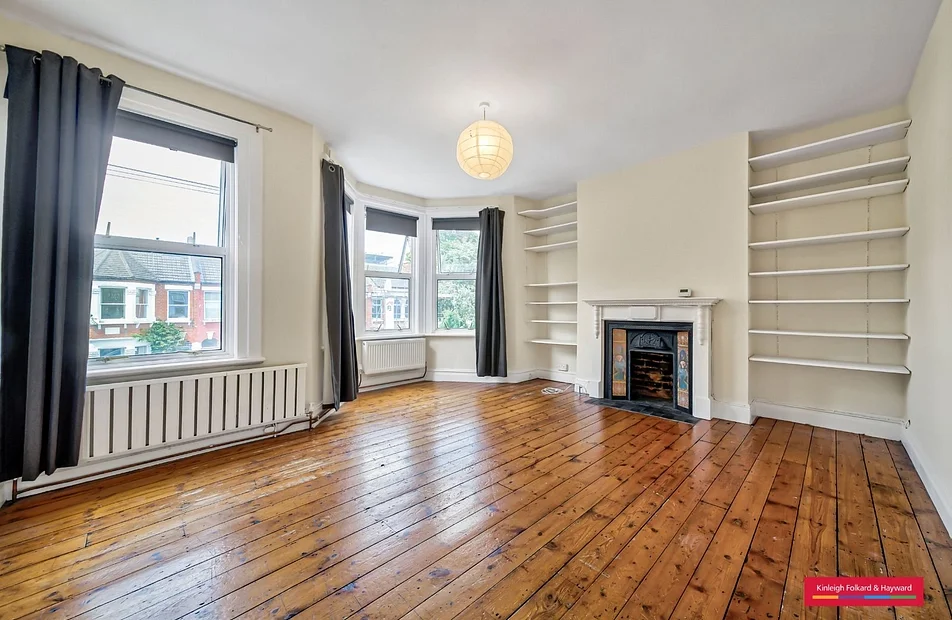 Flat Imperial Road in Greater London
