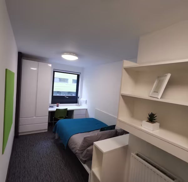 Room Barrack Road in Newcastle upon Tyne