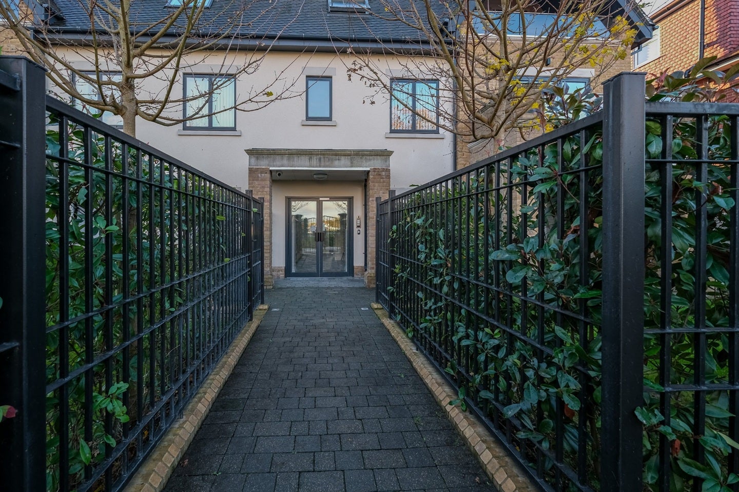 Flat Wood Lane in Greater London