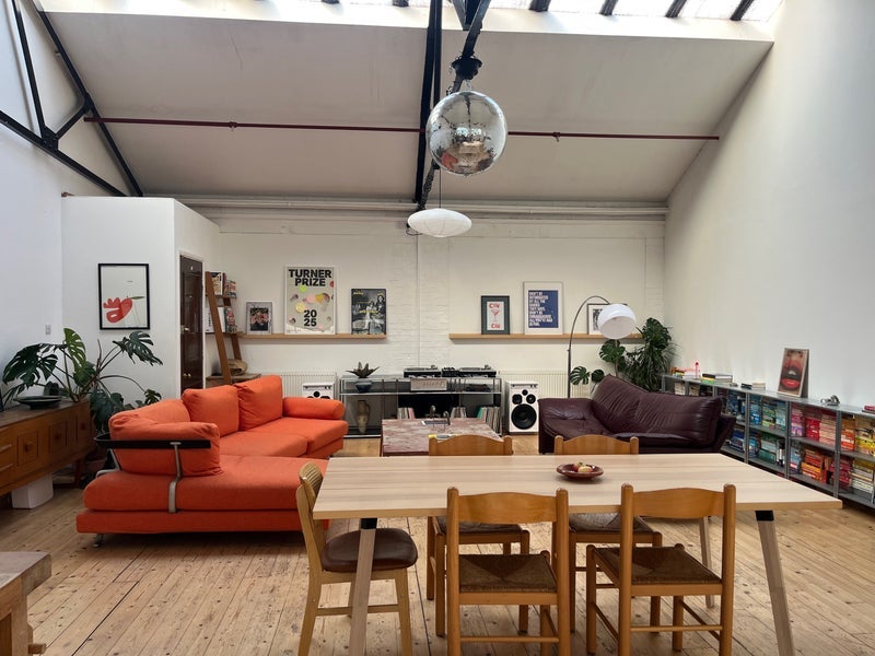 Room Tudor Road in Greater London