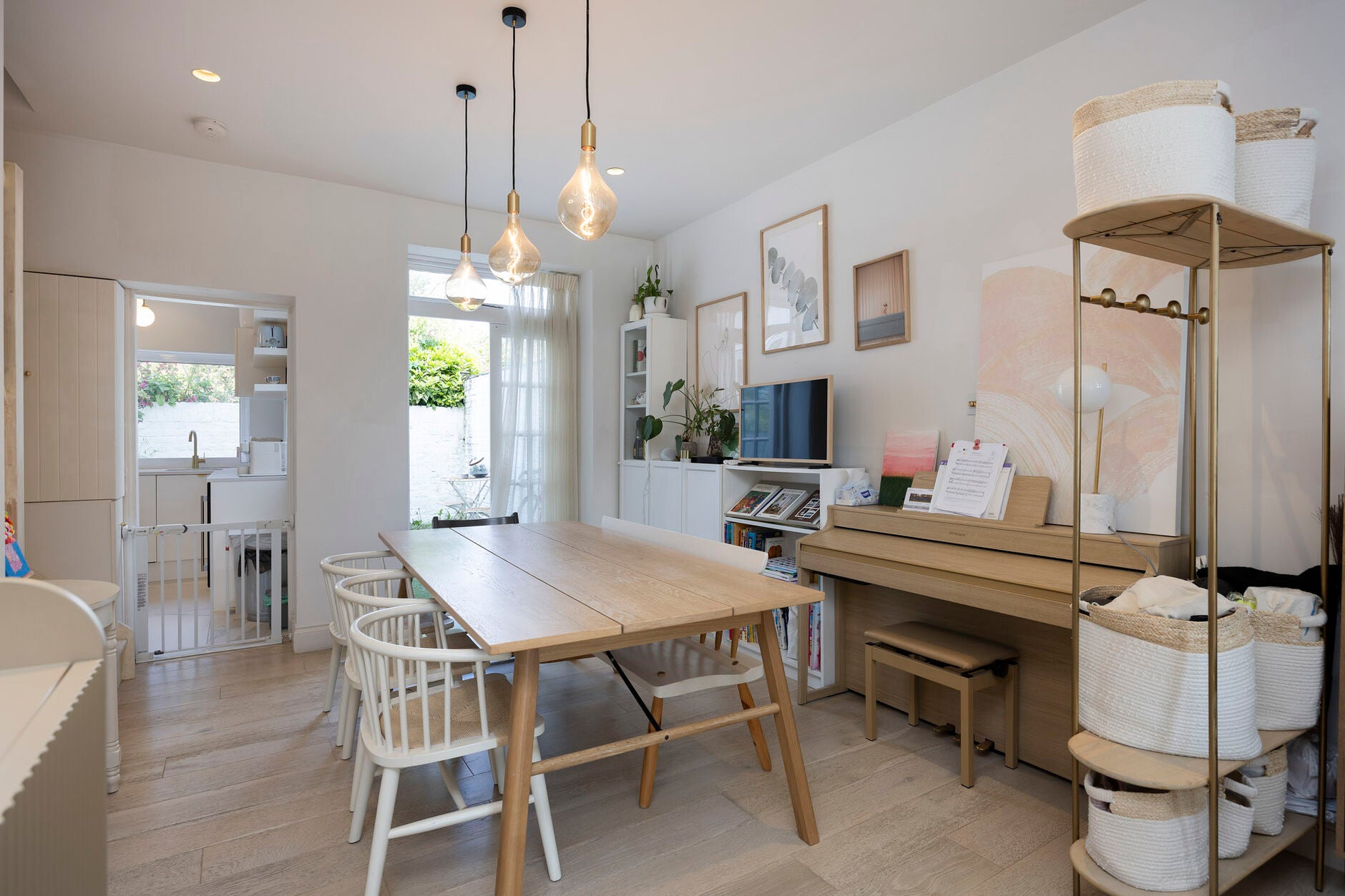 House Lefroy Road in Greater London