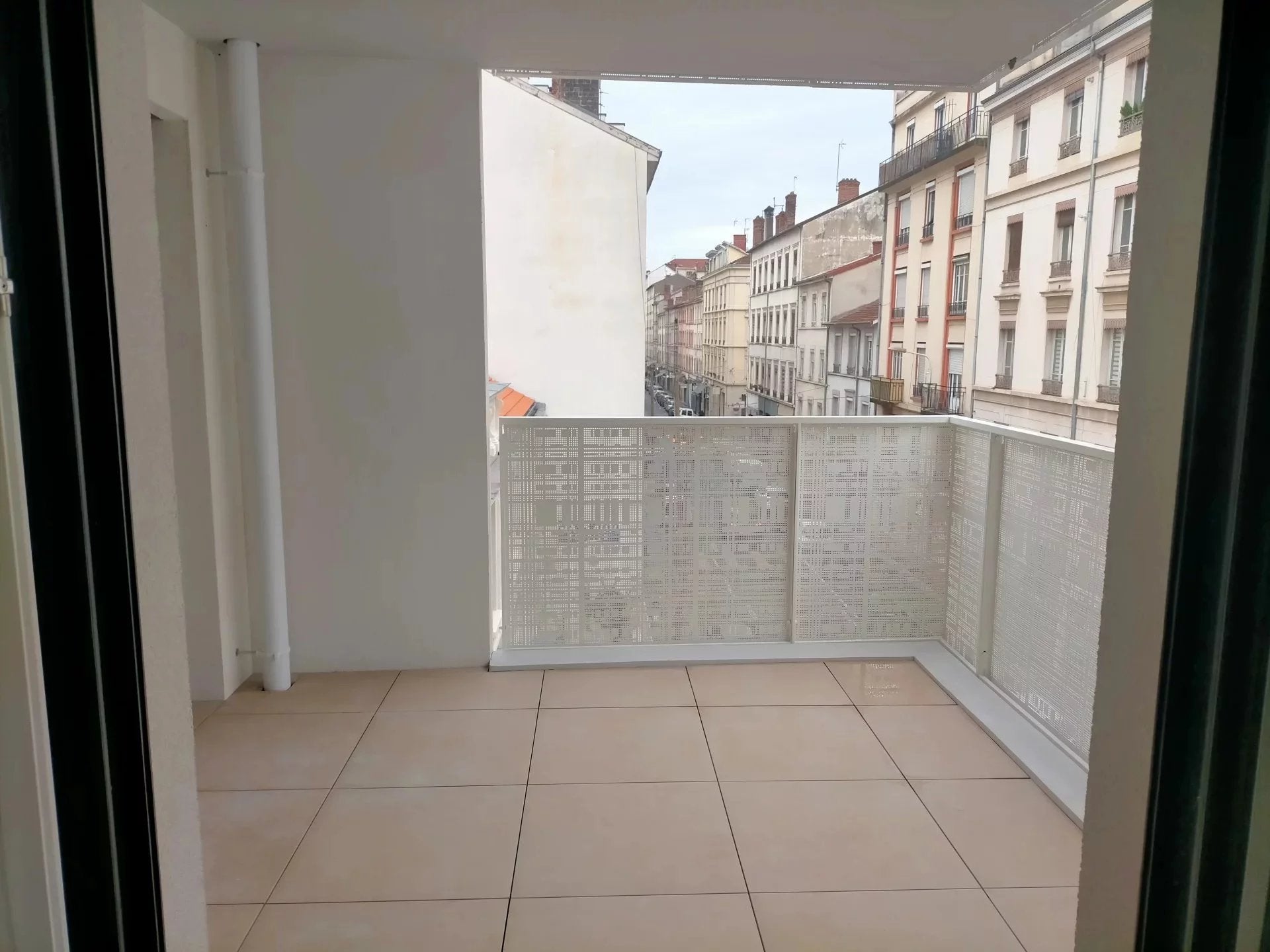 Flat Chemin Notre-Dame in Albigny-sur-Saône