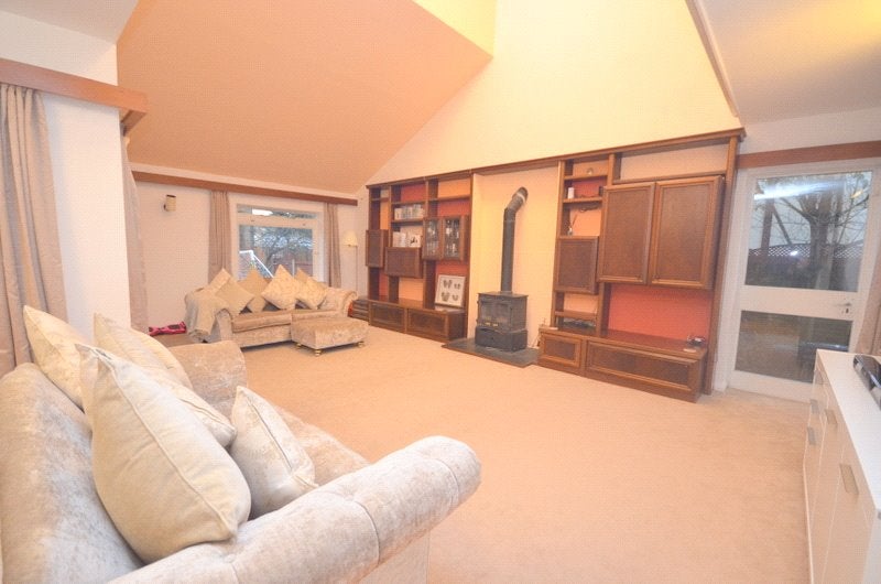 House Freeman Way in Greater London