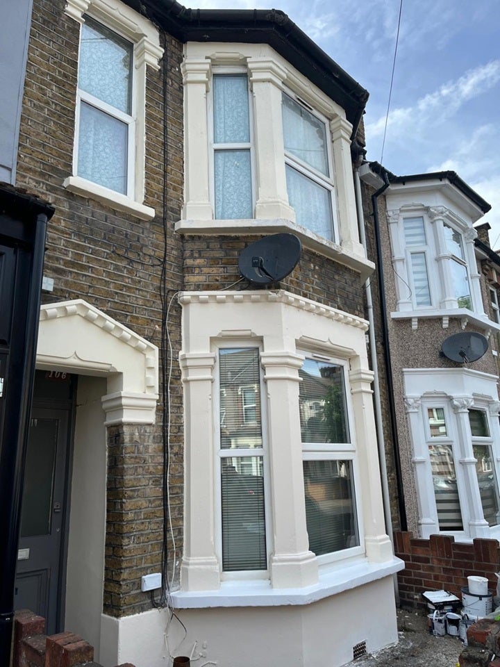 Flat Seventh Avenue in Greater London
