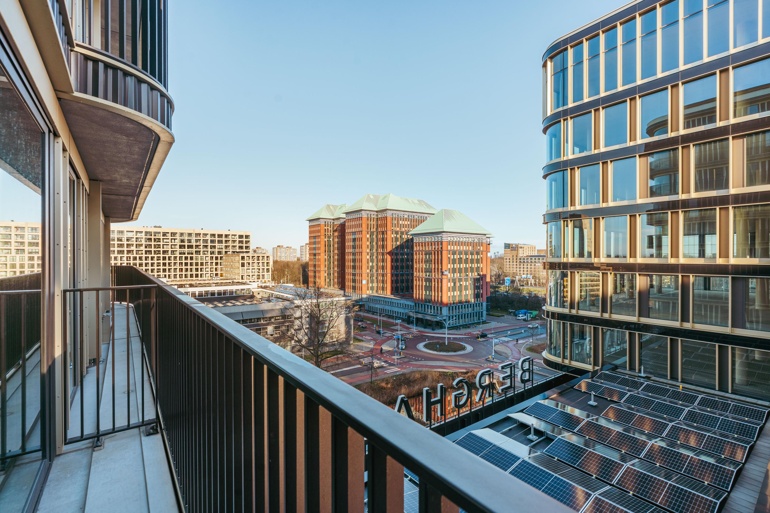 Appartement te koop: Elizabeth Anscombestraat 121, Amsterdam