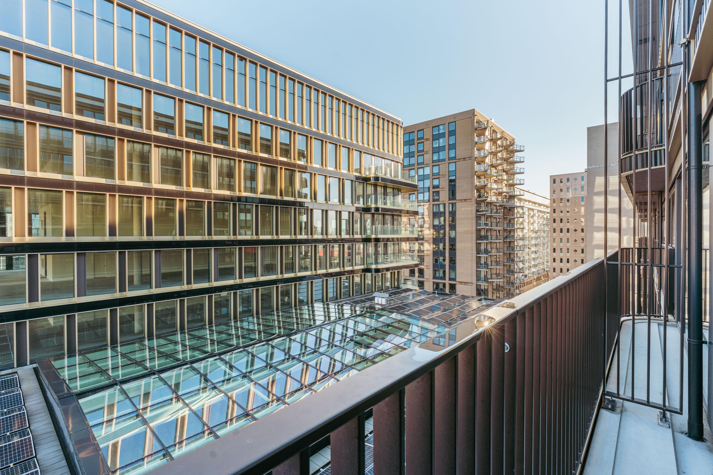 Appartement te koop: Elizabeth Anscombestraat 121, Amsterdam