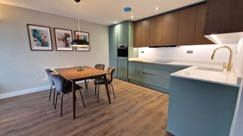 Flat Isaac Way in Manchester