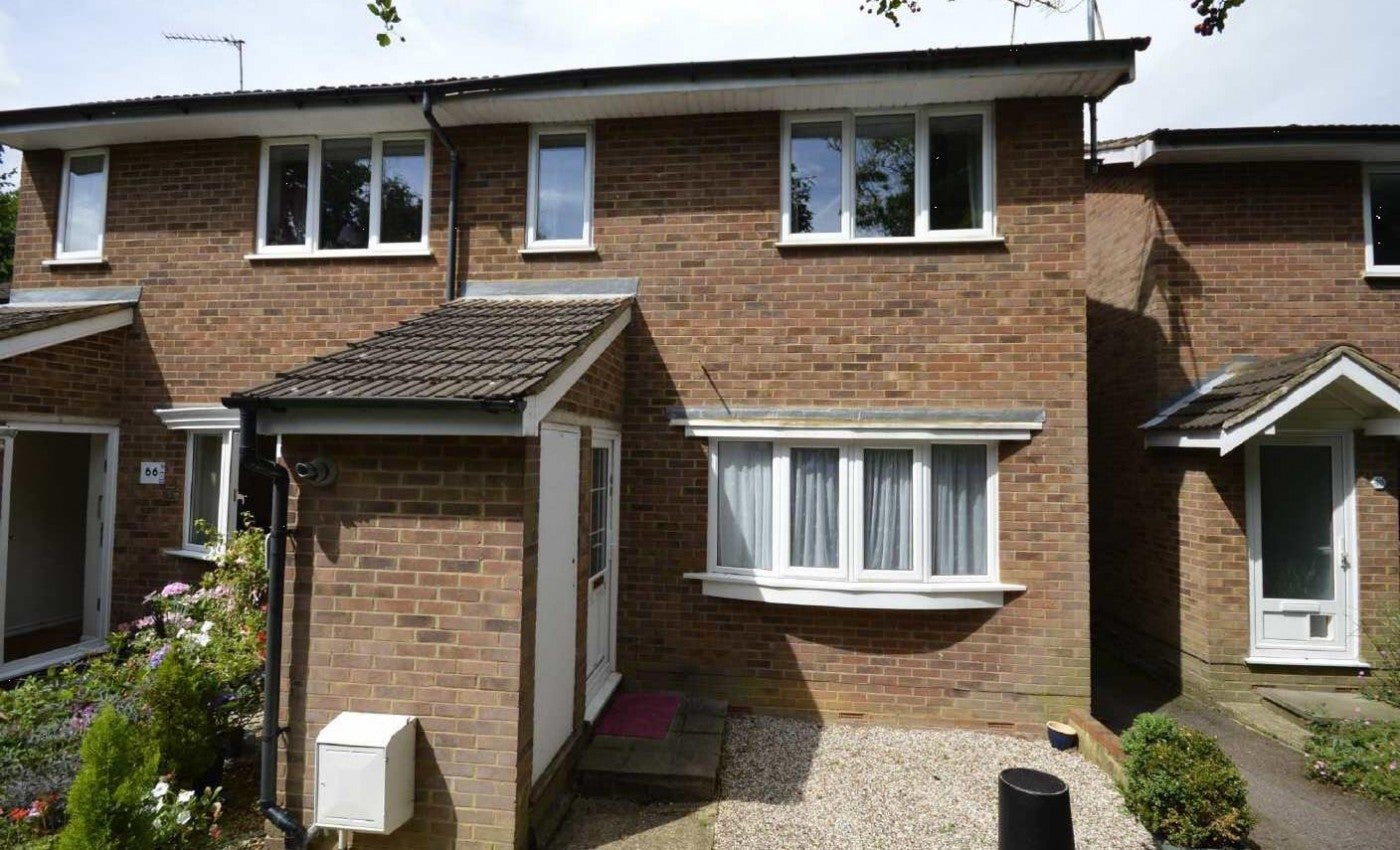 House Wheatsheaf Drive in East Hertfordshire