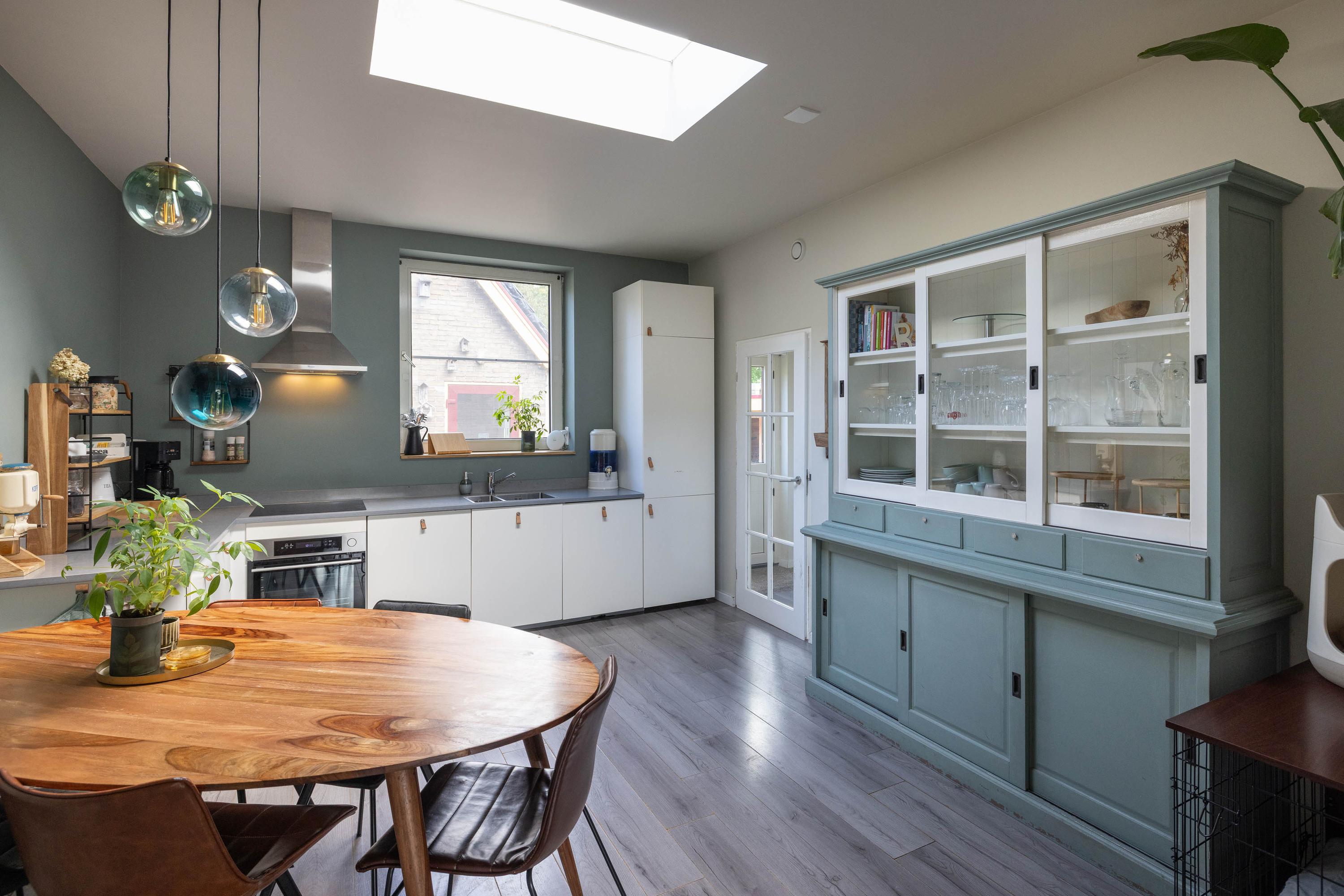 Vrijstaande woning te koop: van Alphenstraat 11, Hengelo