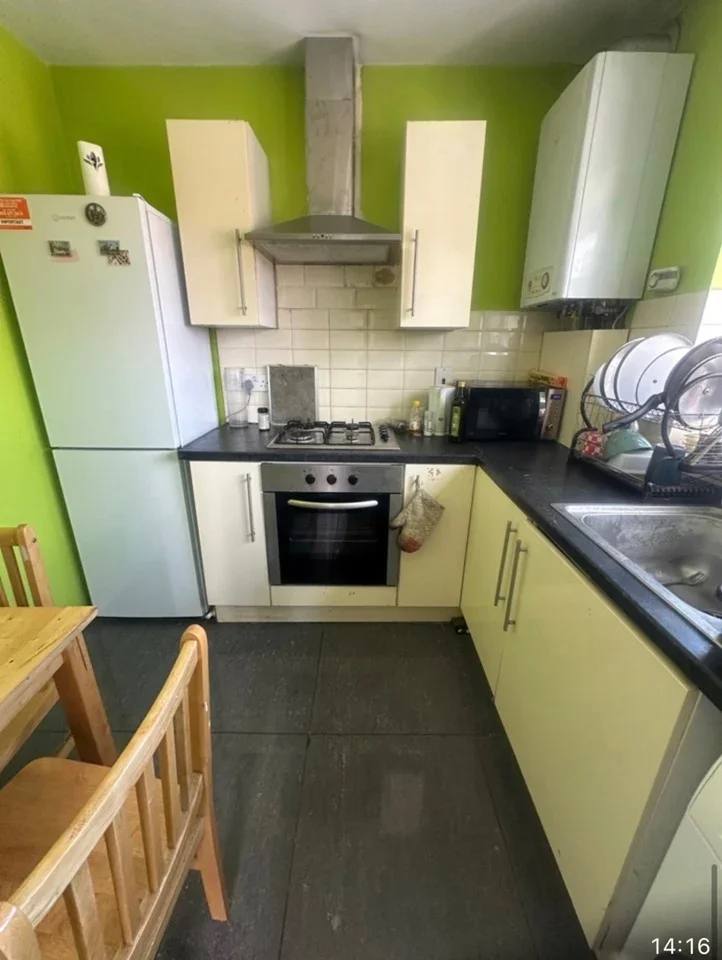 Room Saint Matthew's Row in Greater London