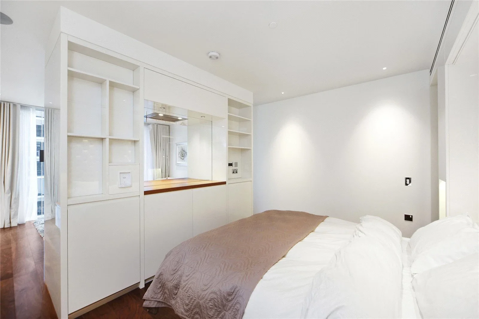 Flat Moor Lane in City of London