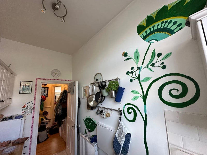 Room Wandsworth Road in Greater London