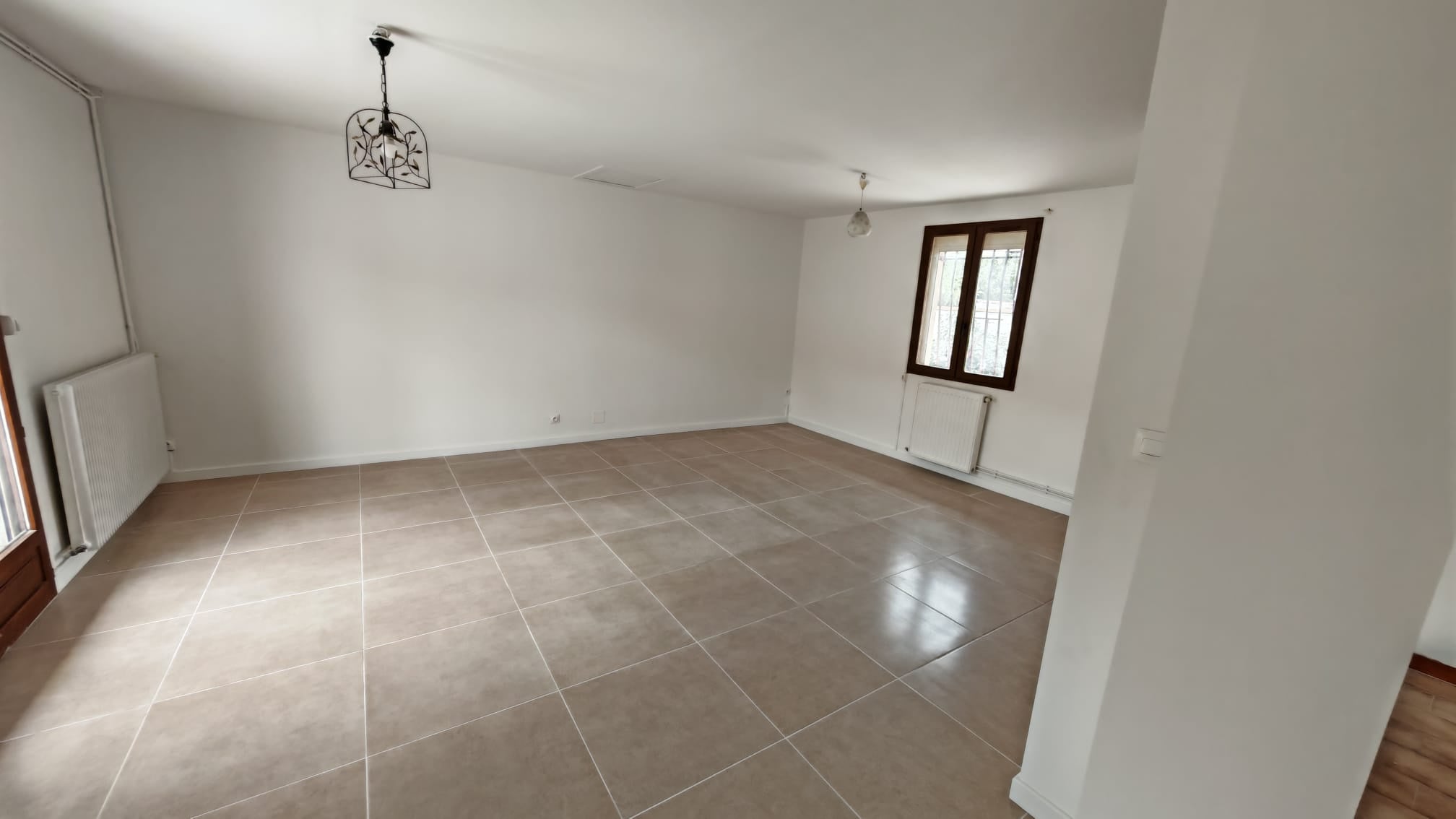 Maison Rue de la Poste à Salses-le-Château