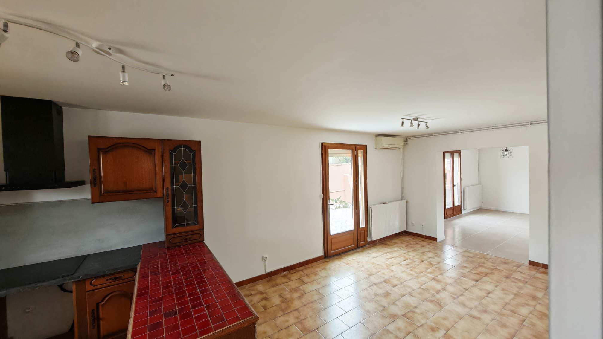 Maison Rue de la Poste à Salses-le-Château