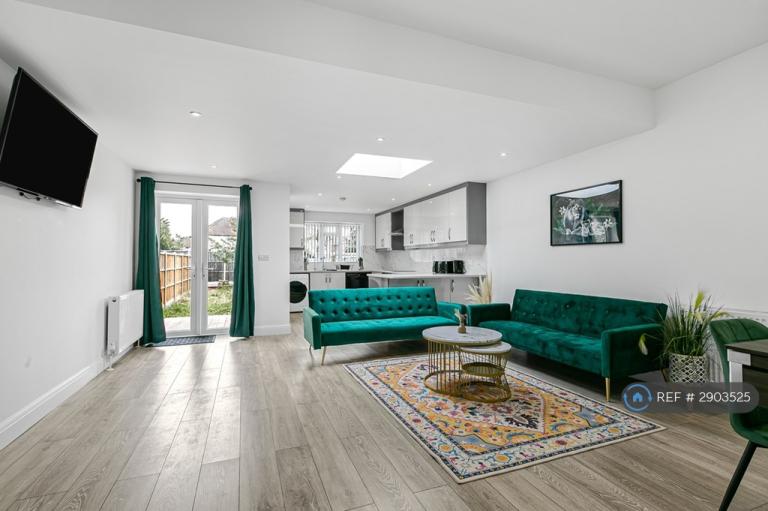 House Staines Road in Greater London