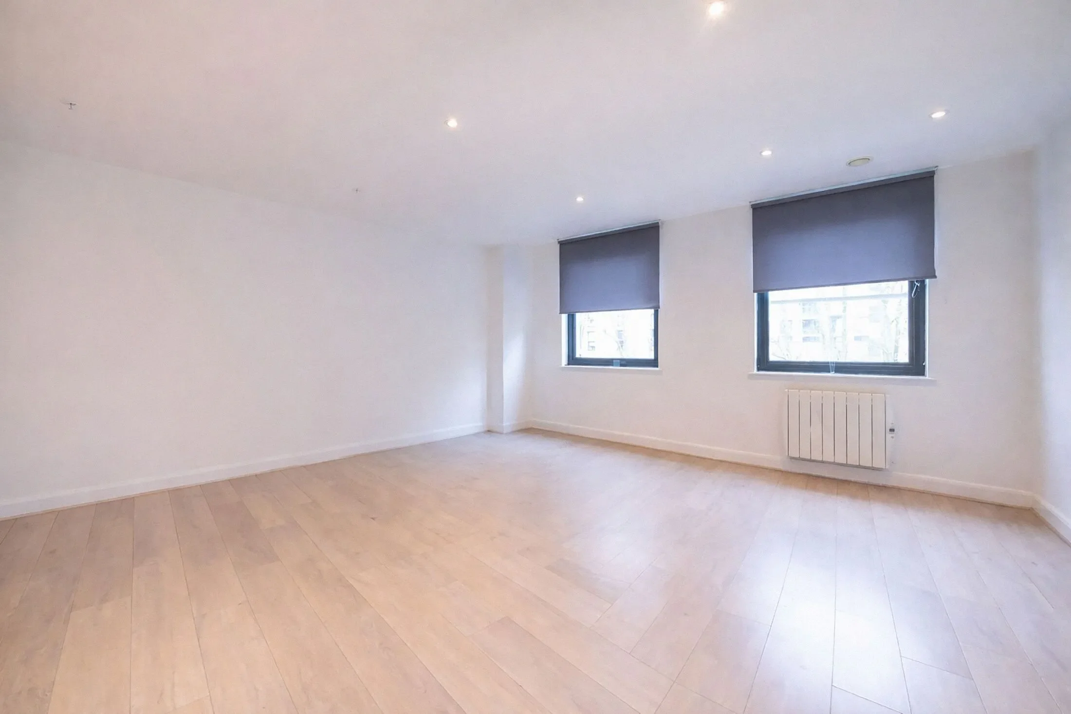 Flat Cranbrook Mews in Greater London