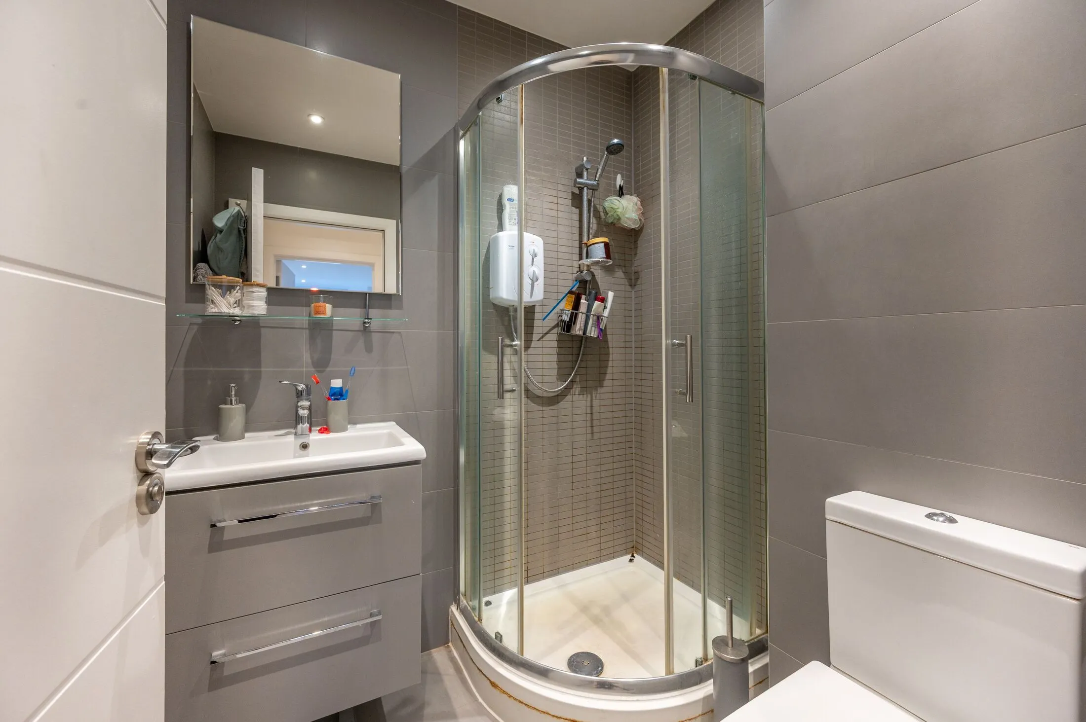 Flat Cranbrook Mews in Greater London