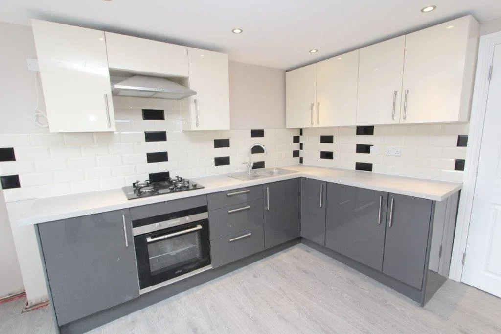 Flat Wrotham Road in Gravesham