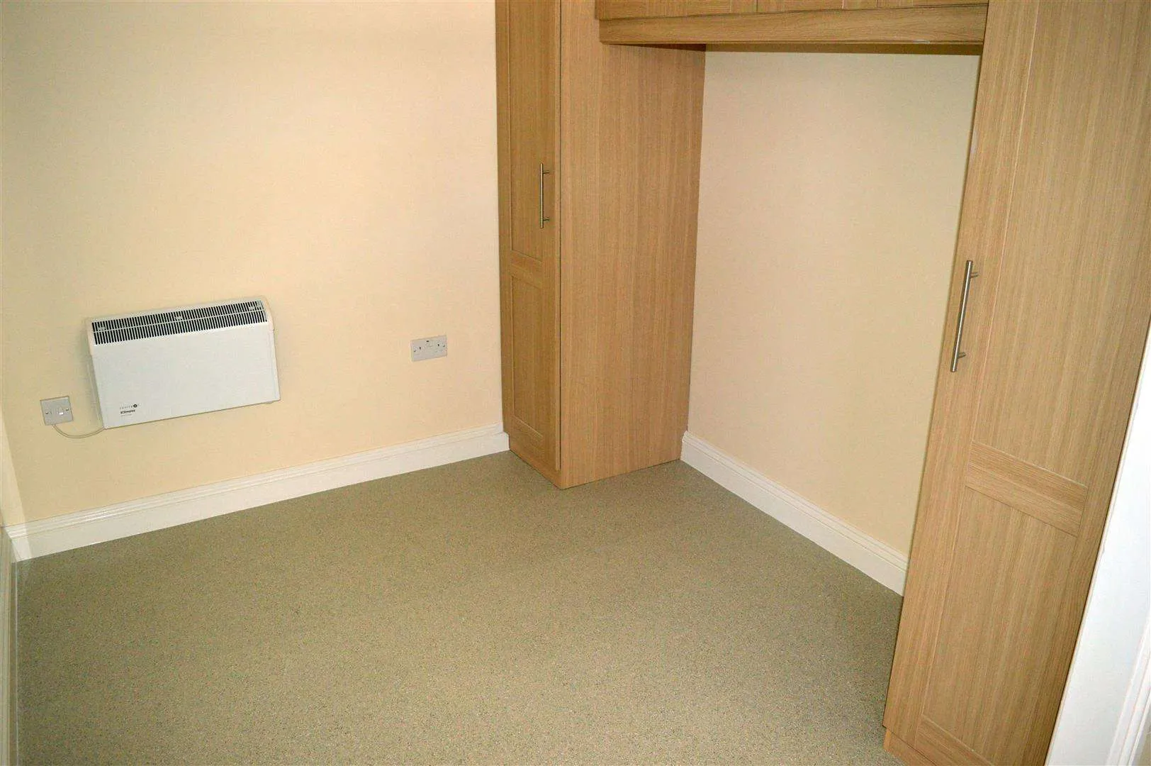 Flat Heath Street in Dartford