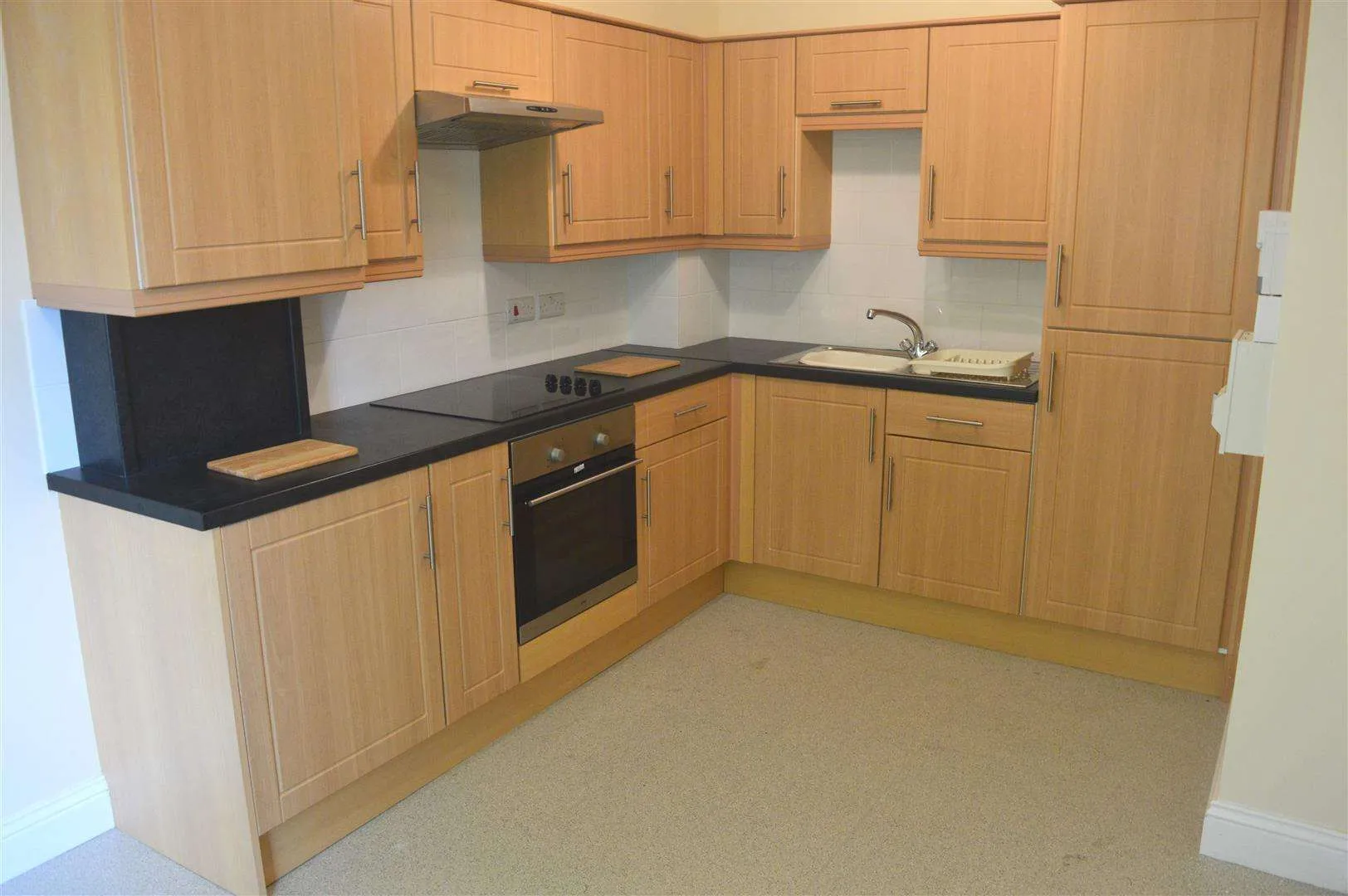 Flat Heath Street in Dartford