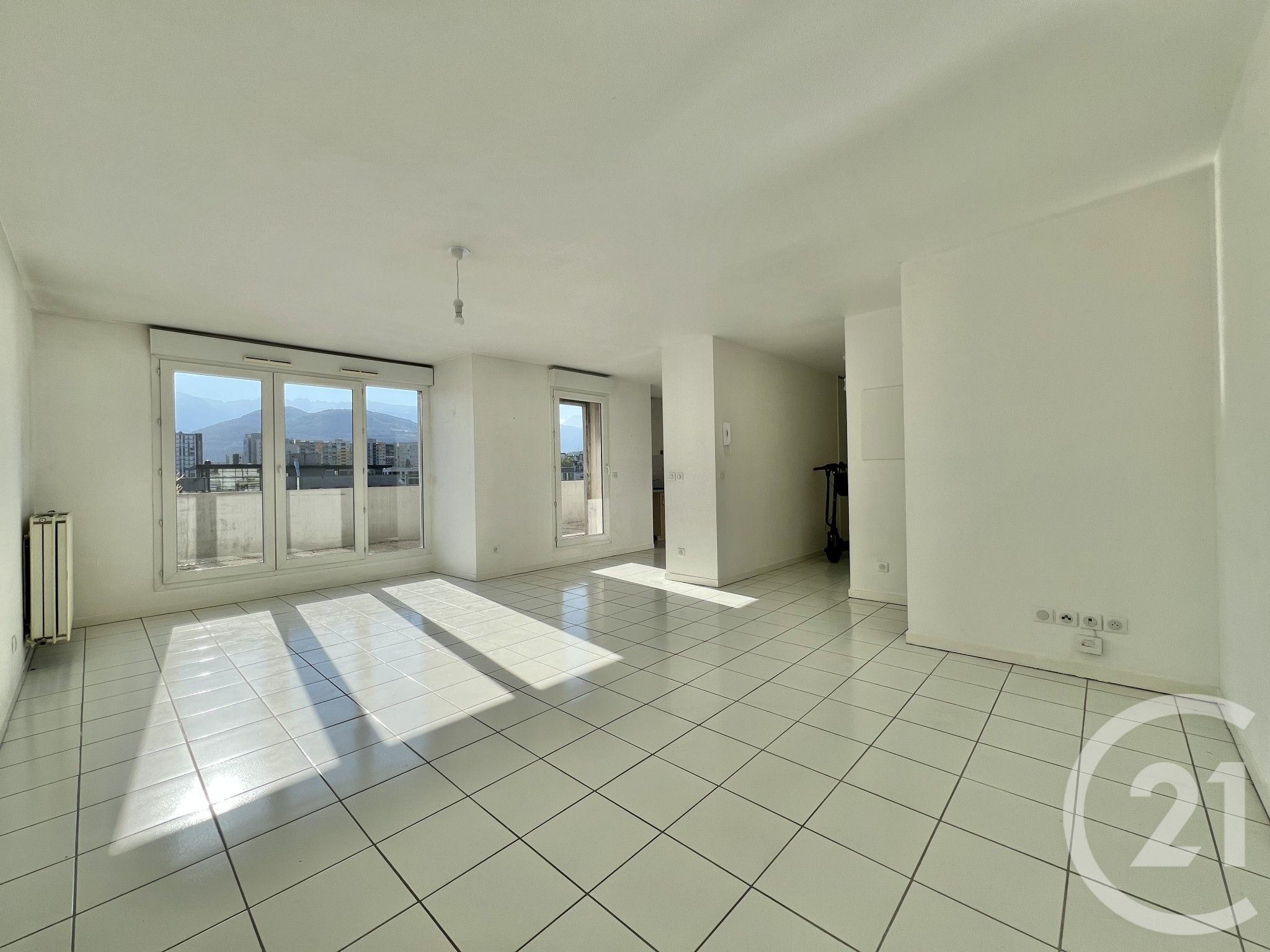 Flat Allée des Deux Mondes in Grenoble