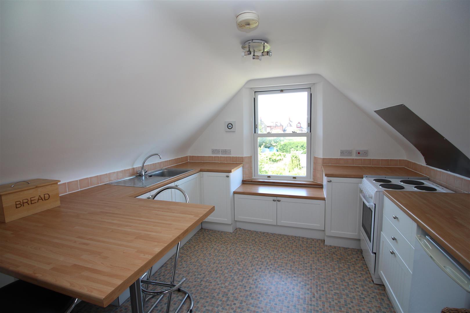Flat Broadmead Road in Folkestone and Hythe District