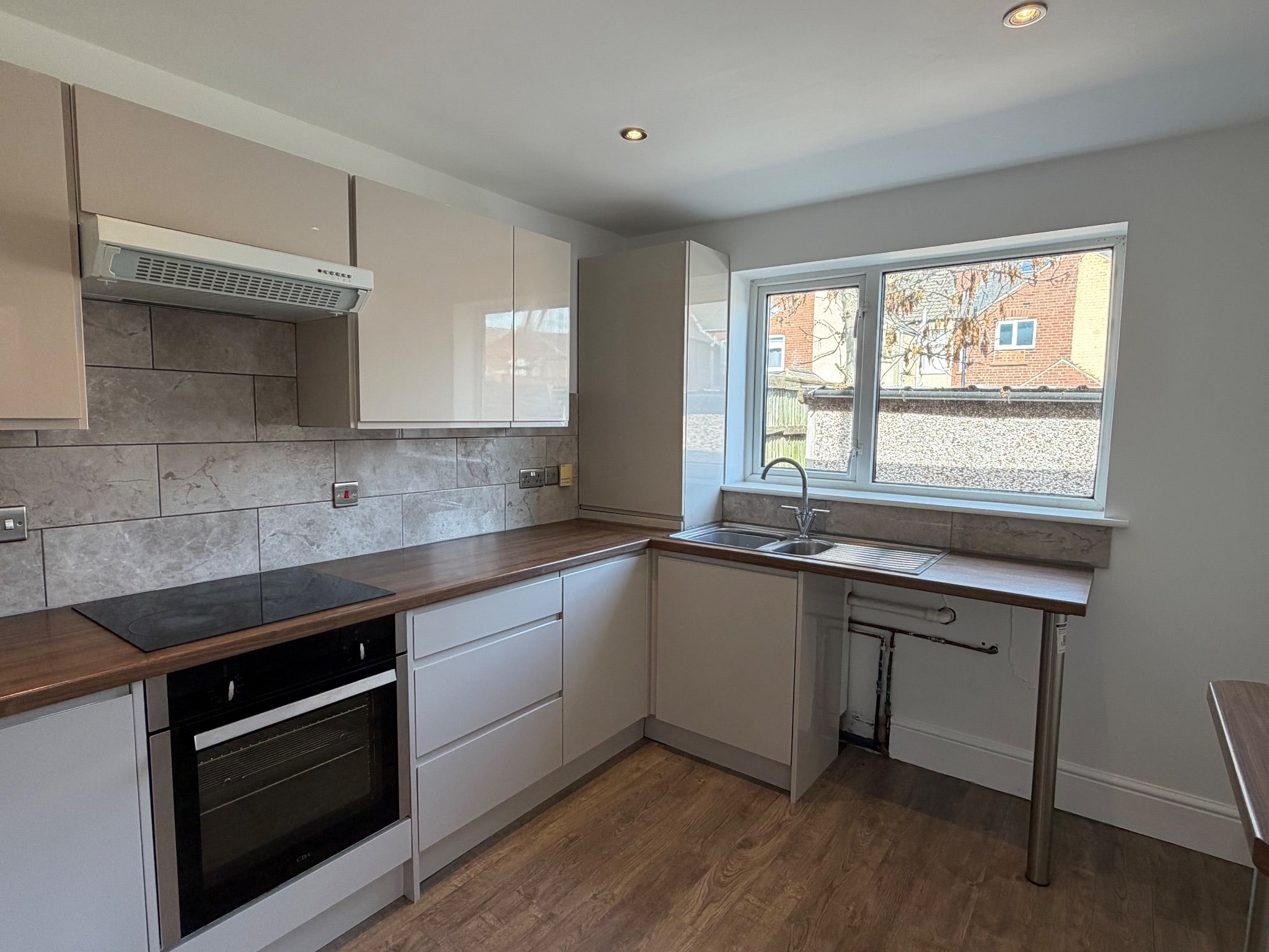 House Wellington Grove in Doncaster