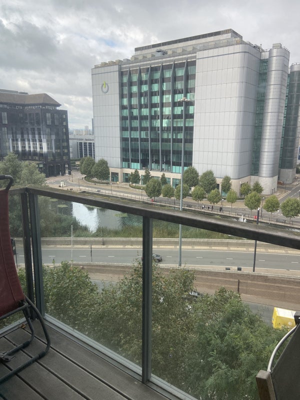Room Blackwall Way in Greater London