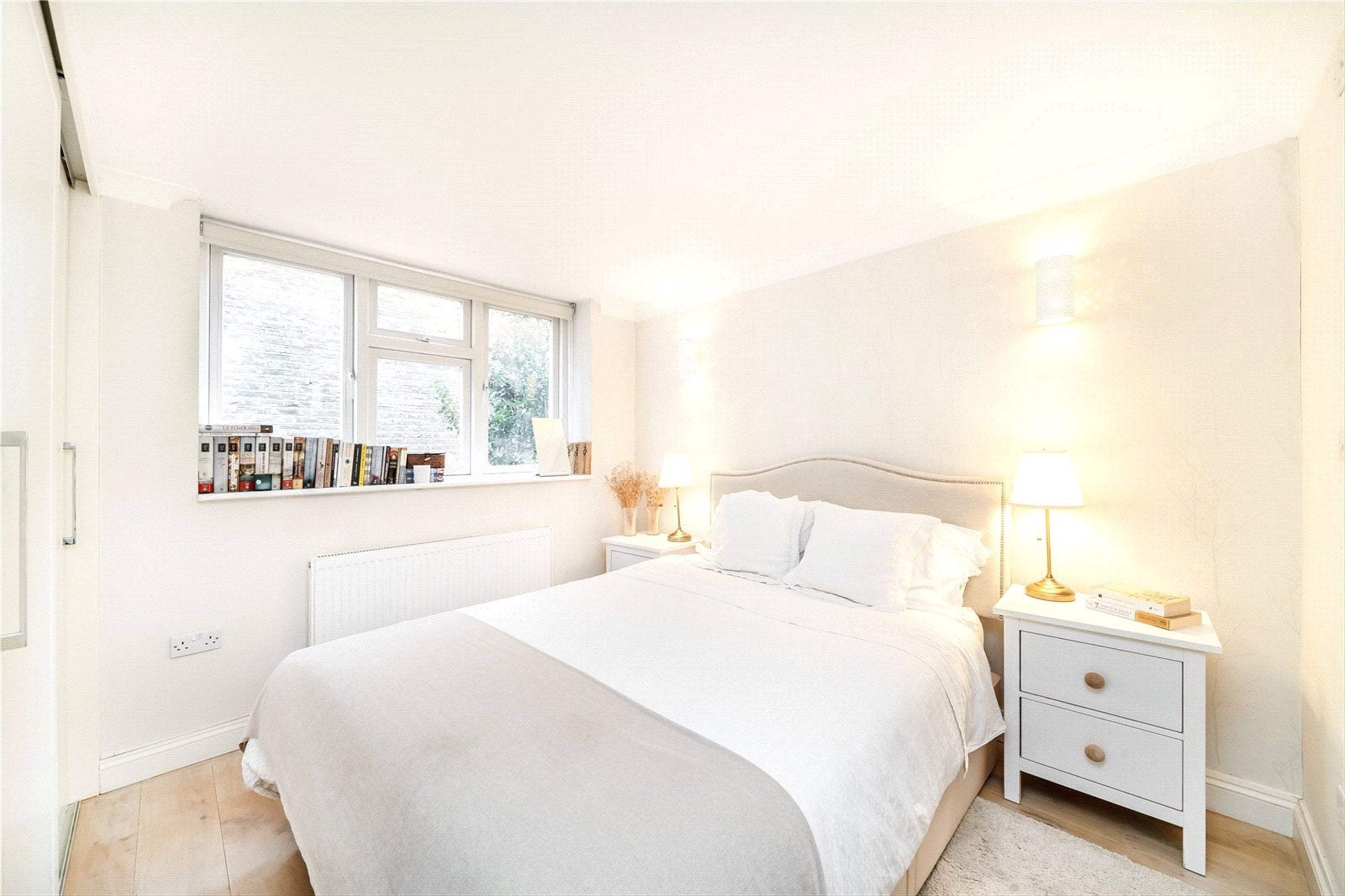 Flat Redcliffe Square in Greater London