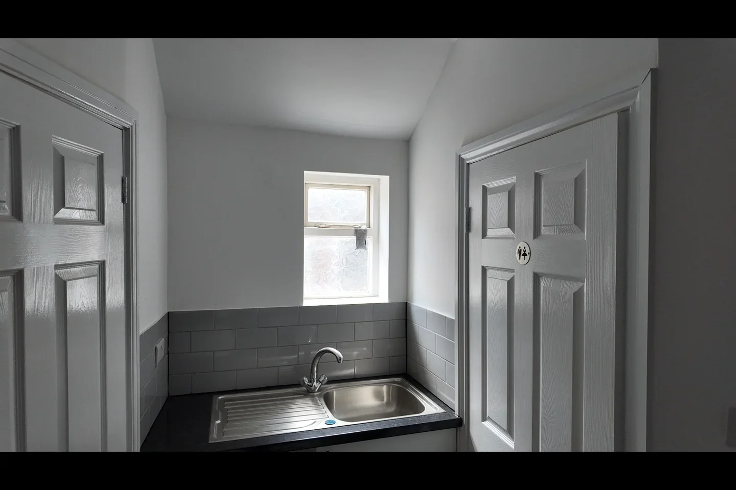 Flat Beverley Road in Hull