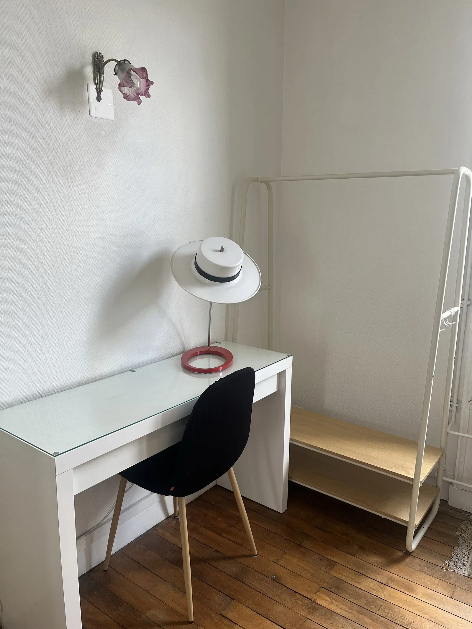 Room Villa Francisco Ferrer in Issy-les-Moulineaux