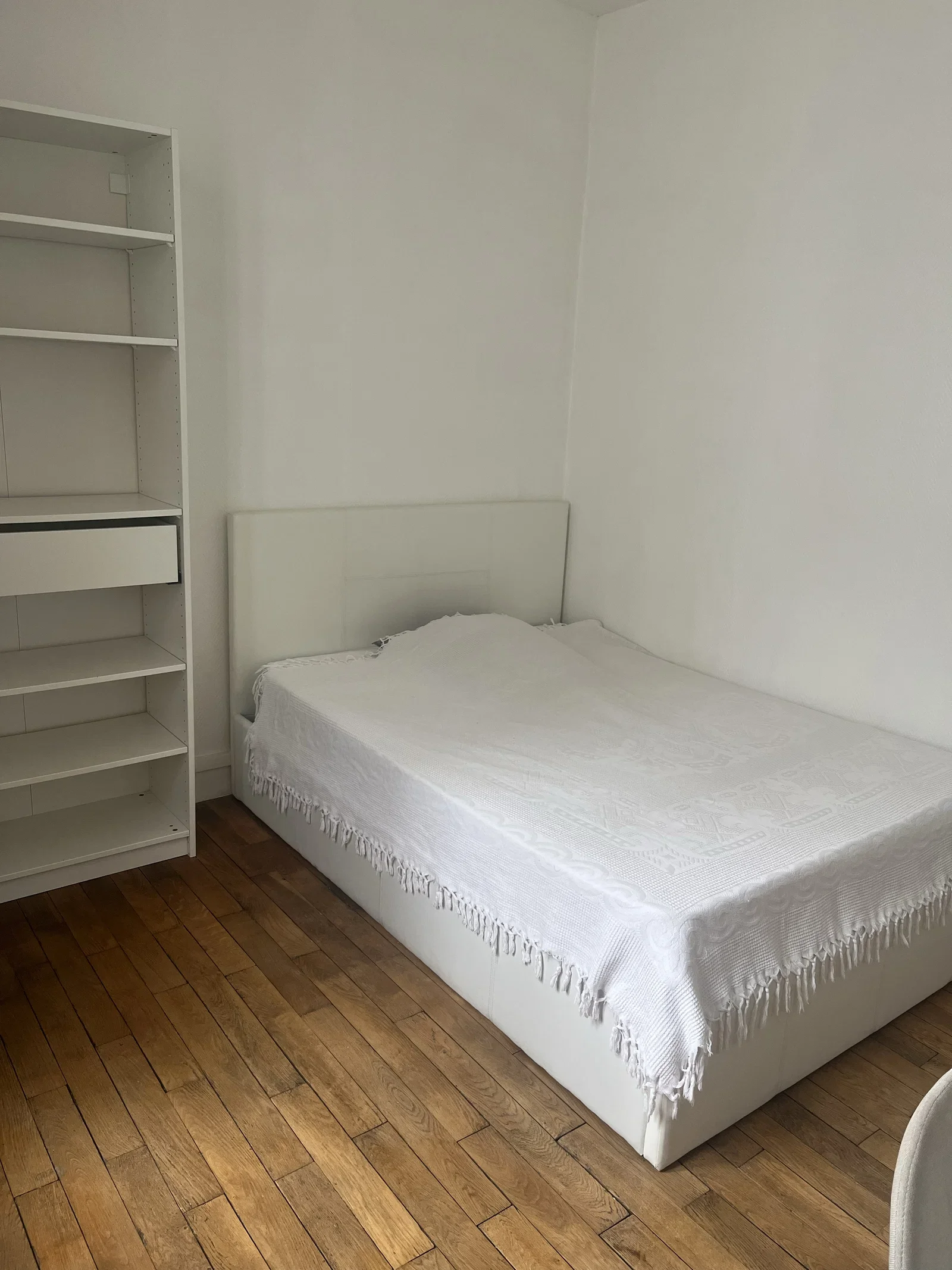 Room Villa Francisco Ferrer in Issy-les-Moulineaux