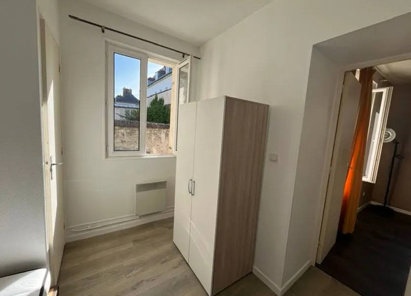 Appartement Rue Pierre Sauvage à Compiègne