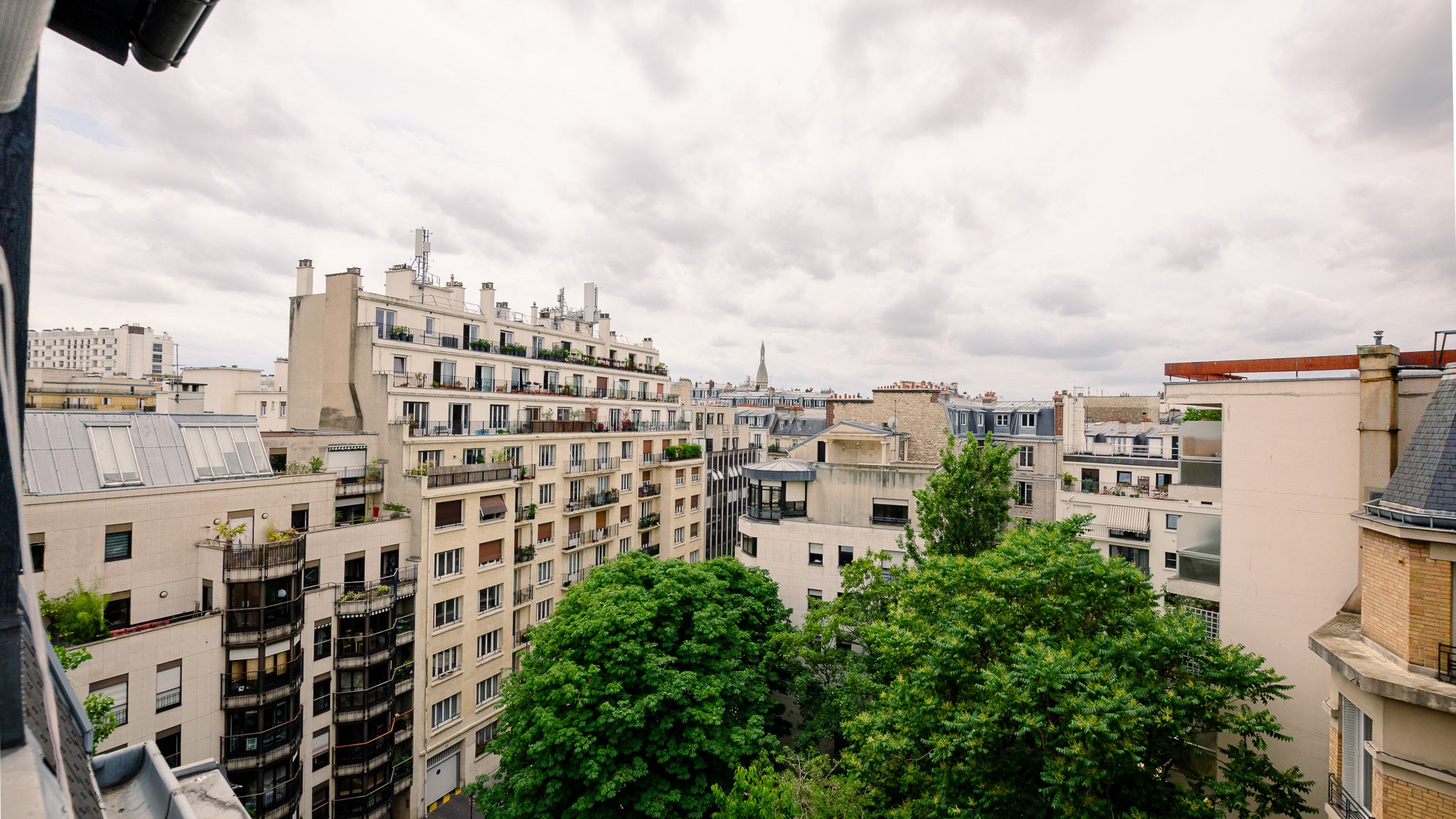 Appartement Rue Jean de La Fontaine à Paris