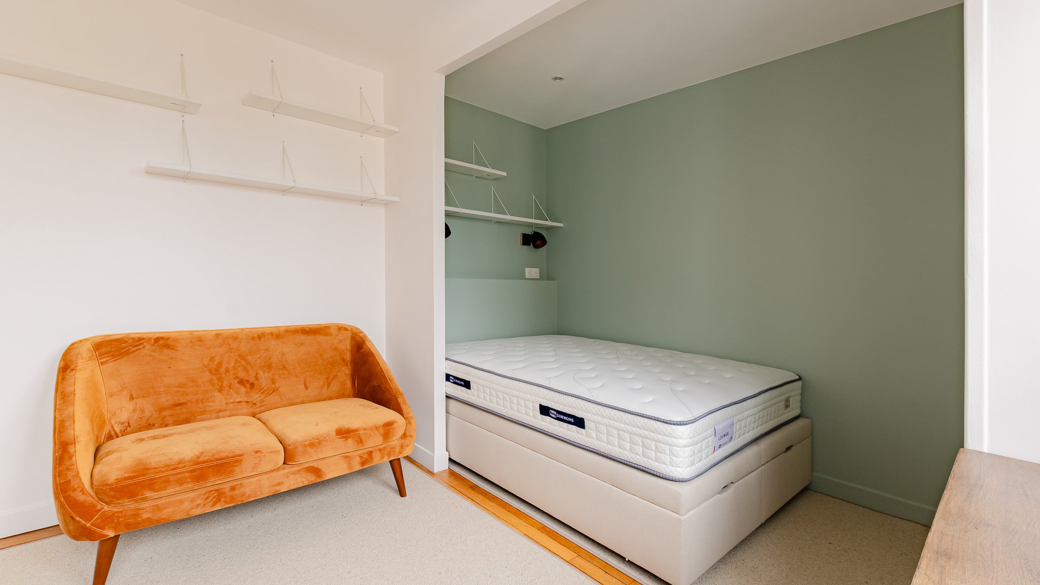 Appartement Rue Jean de La Fontaine à Paris