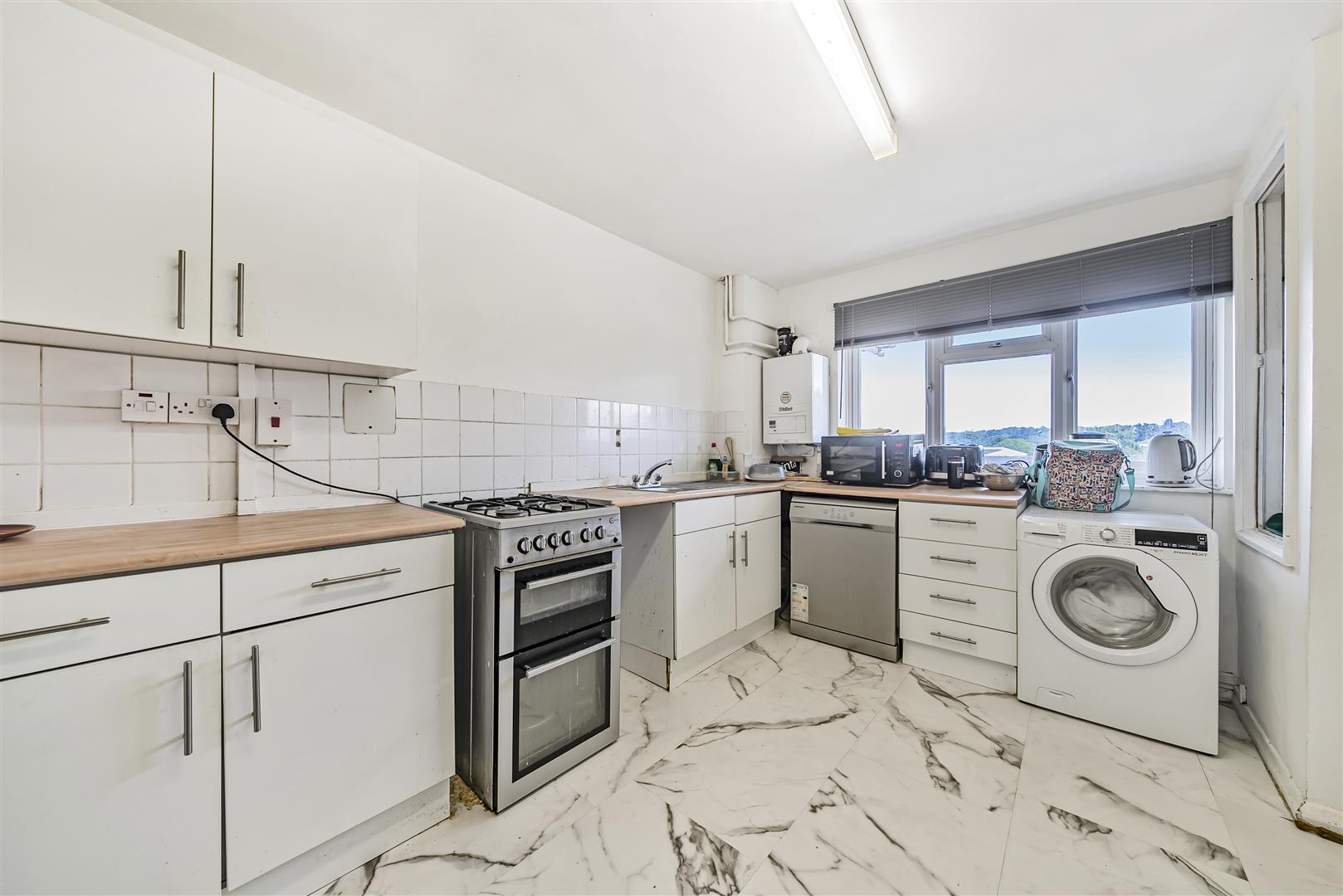 Flat Acre Road in Greater London