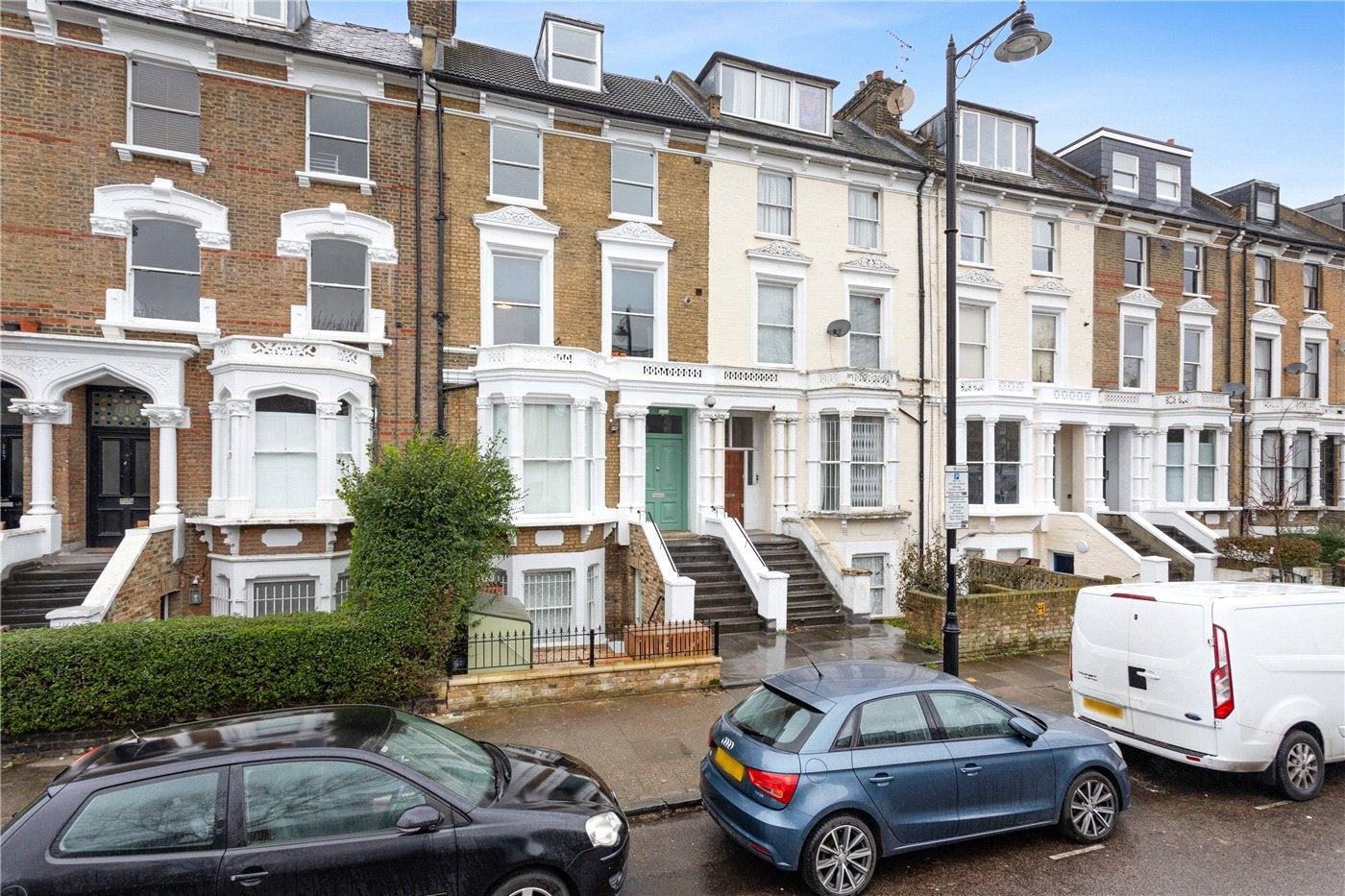 Flat Petherton Road in Greater London