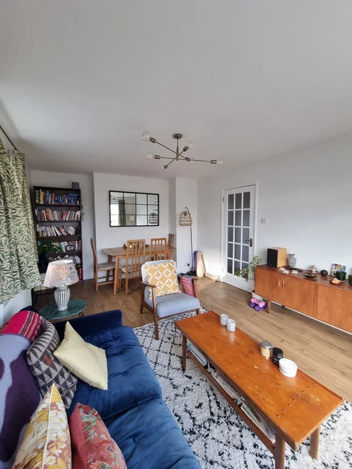 Flat Rosedene Terrace in Greater London