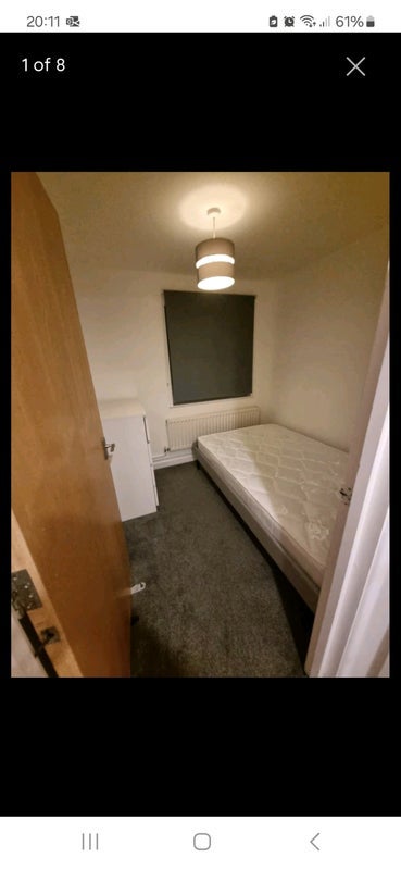 Room Ireton Road in Bristol