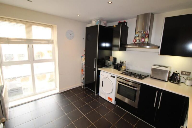 Flat Mereways in Metropolitan Borough of Solihull