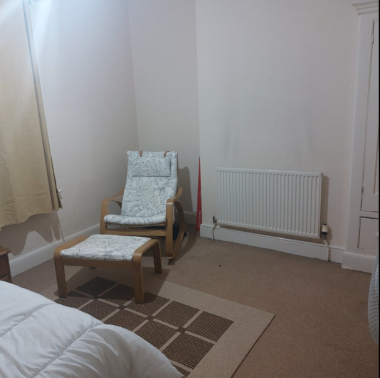 Room Wantage Road in Northampton