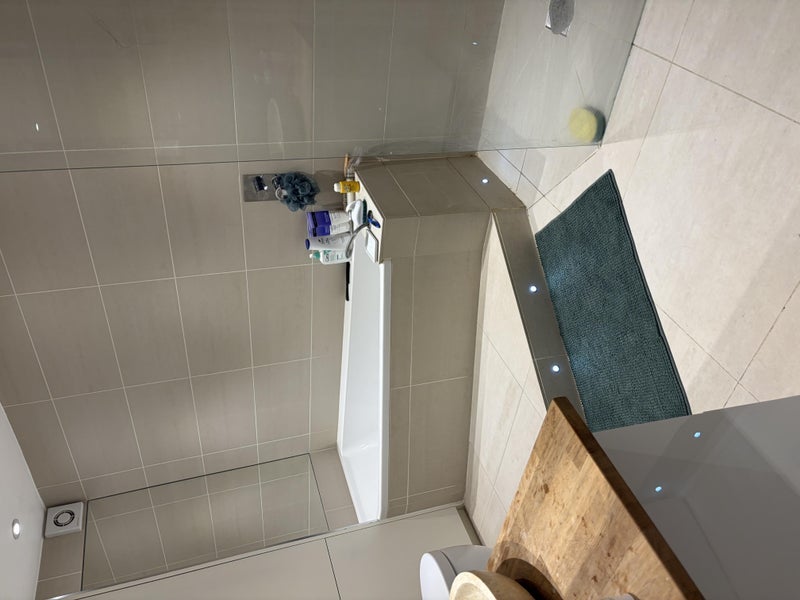 Room Baron Street in Greater London
