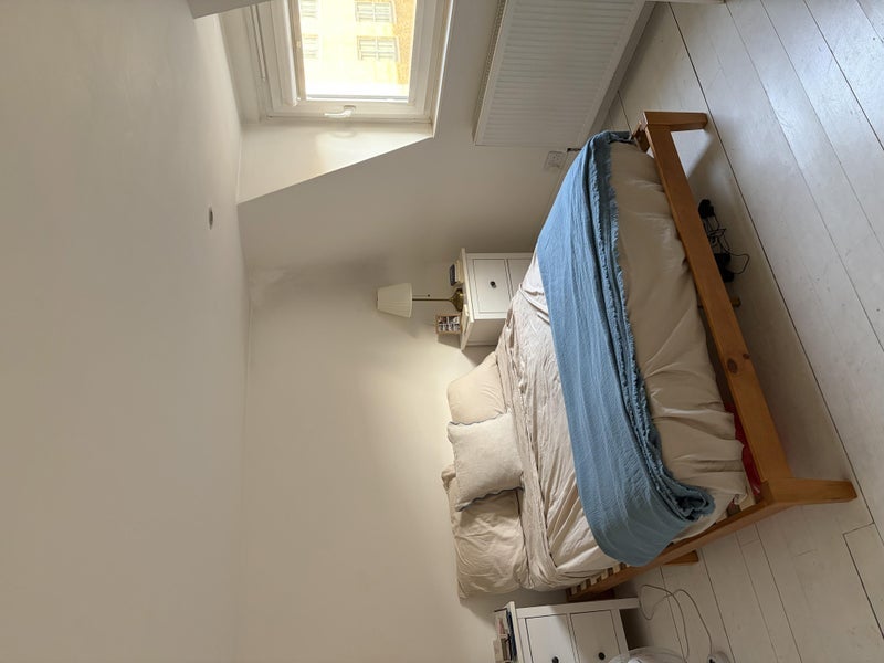Room Baron Street in Greater London