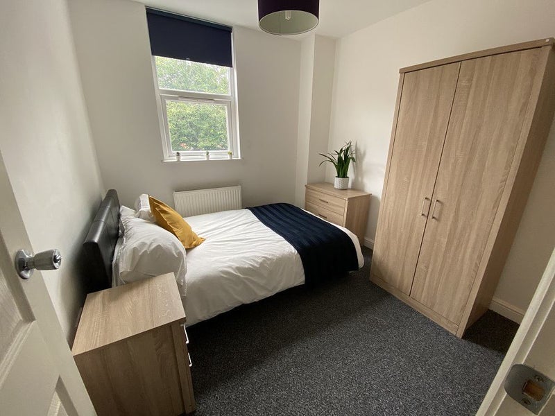 Room Regent Street in Coventry