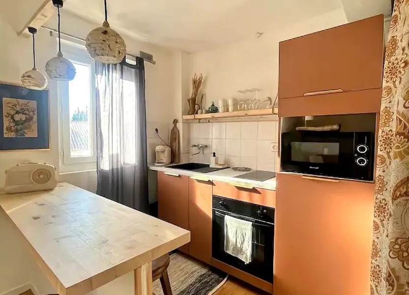 Appartement Place des Corps Saints à Avignon
